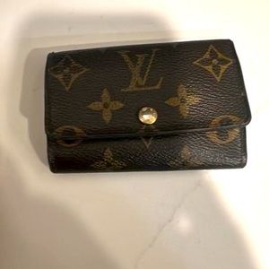 Louis Vuitton key holder